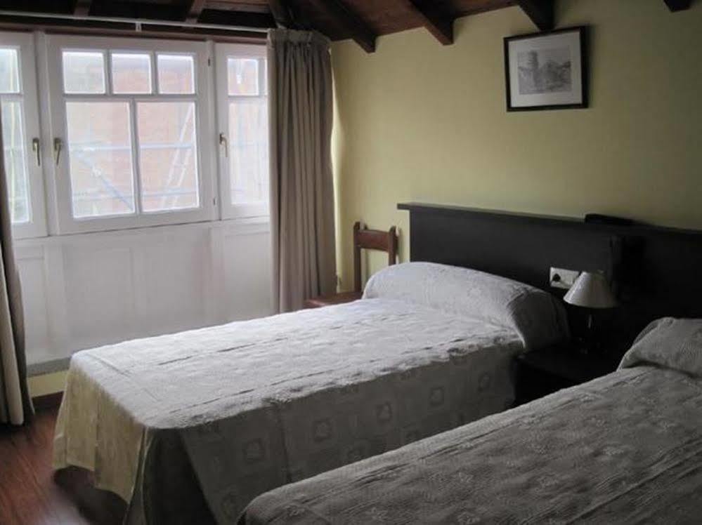 Hostal Hotil Coruna Centro A Coruña Εξωτερικό φωτογραφία